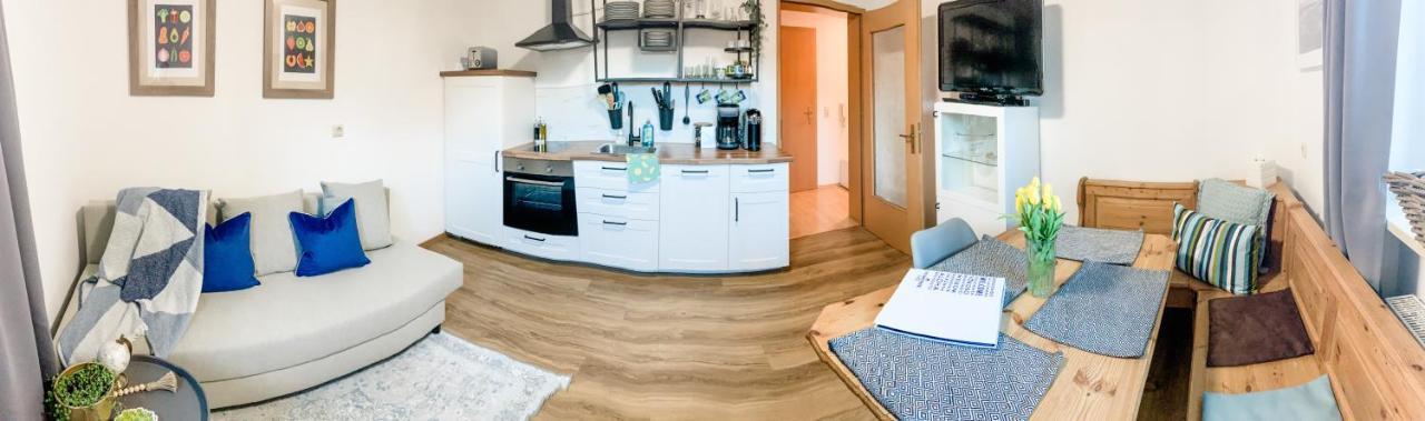 M&M Apartment Seeg Bagian luar foto